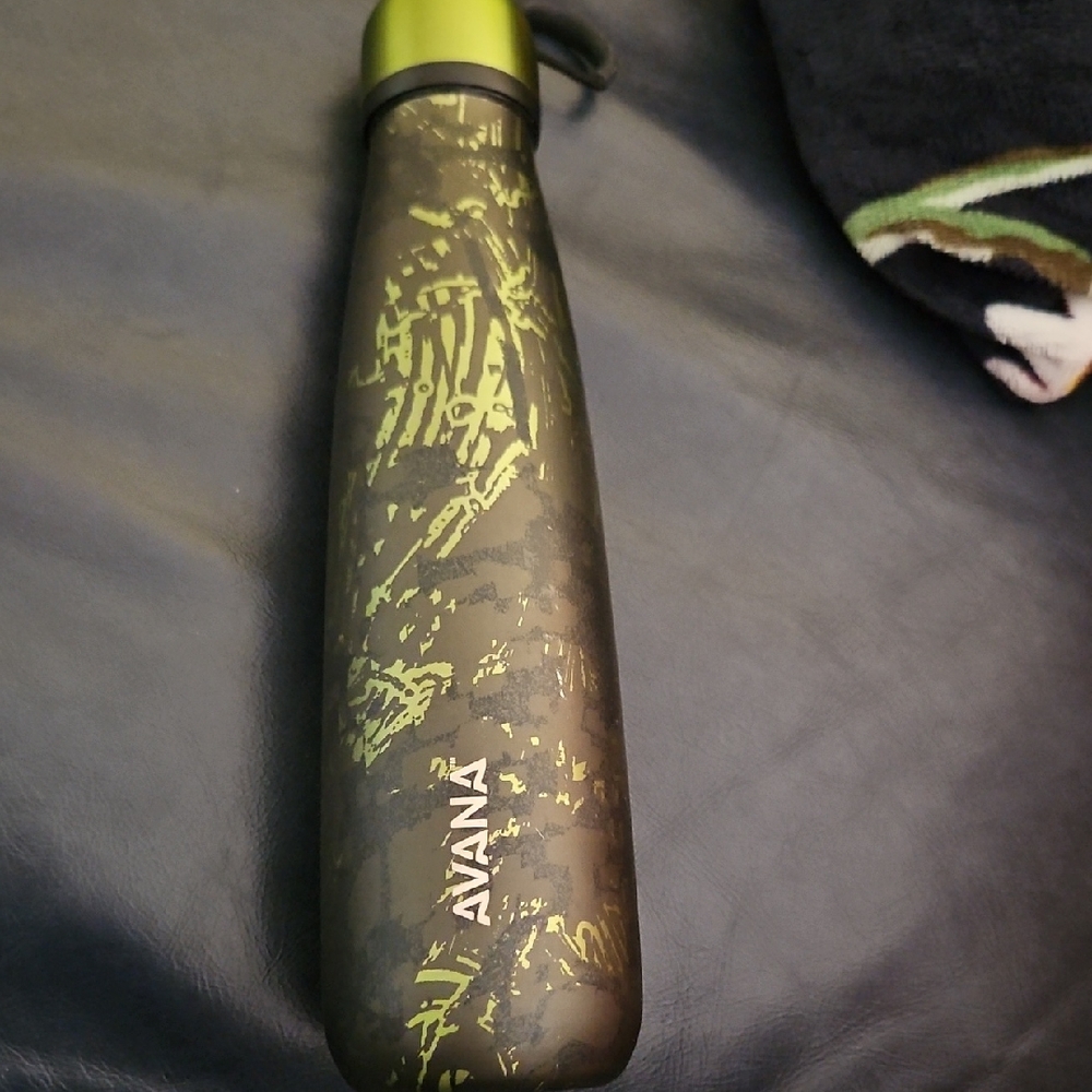 AVANA Camouflage Water Bottle